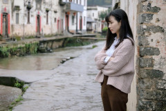 私みたいな平凡な女でも密かにずっと続いているフリン相手がいる。でも私の子はみんなエリートコースを進んでいるよ。母としてのつとめは果たしてきた自負はある,,
