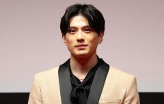 【朗報】新田真剣佑さん、『前田真剣佑』に改名を発表「原点を忘れず、これからも自分らしく挑戦」ｗｗｗｗｗｗｗｗｗｗ